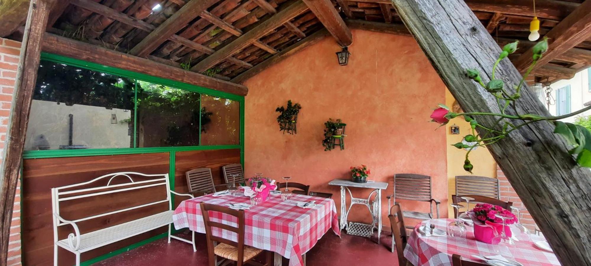 Ca Trifolera Barbaresco - Romantico Cascinale Con Antica Cantina Nel Cuore Delle Langhe - Degustazione Vini Nella Nostra Cantina Luaran gambar
