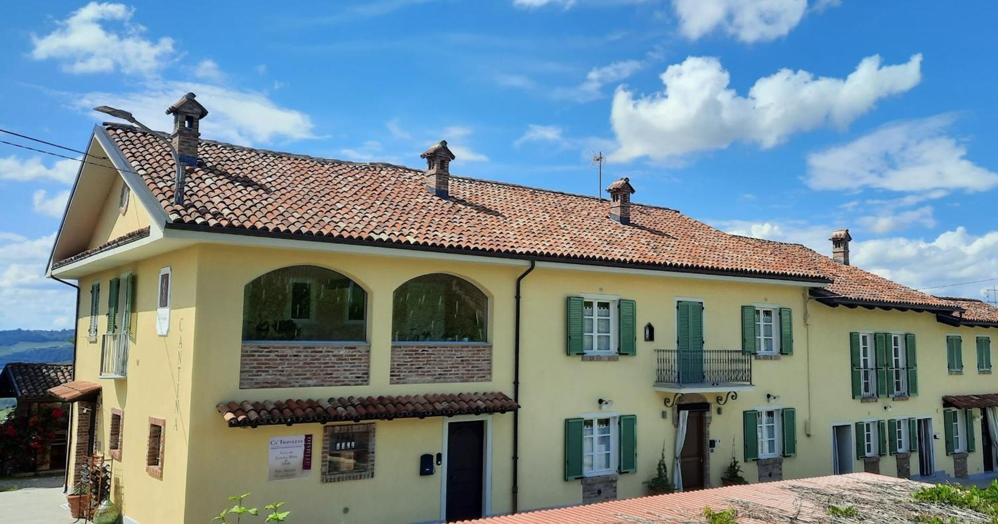 Ca Trifolera Barbaresco - Romantico Cascinale Con Antica Cantina Nel Cuore Delle Langhe - Degustazione Vini Nella Nostra Cantina Luaran gambar